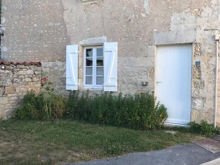 Maison De Village Et Jardin , A Mornac Sur Seudre Exteriör bild