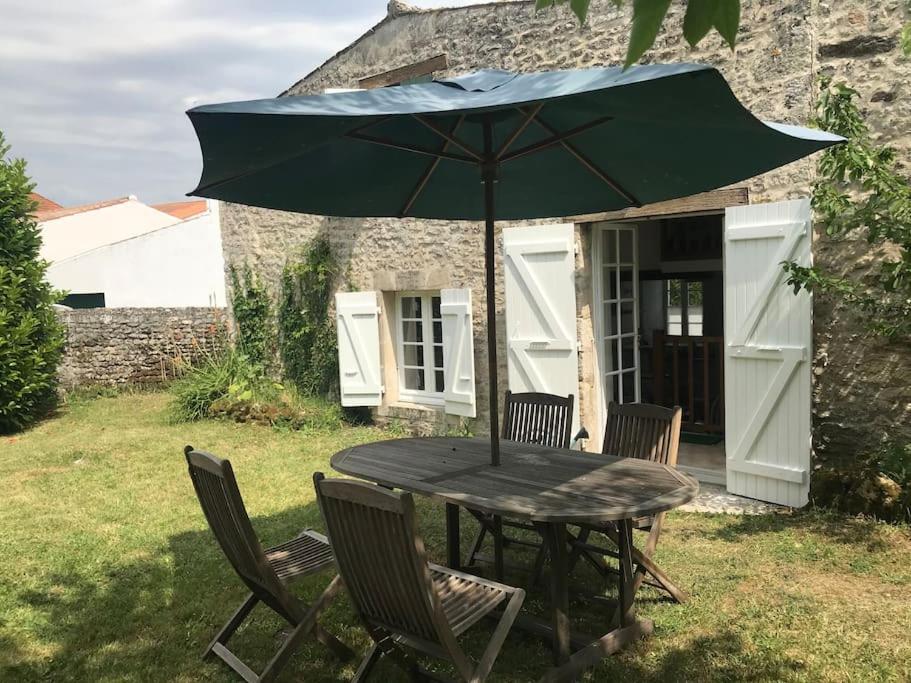 Maison De Village Et Jardin , A Mornac Sur Seudre Exteriör bild